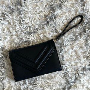 Aldo wristlet in black